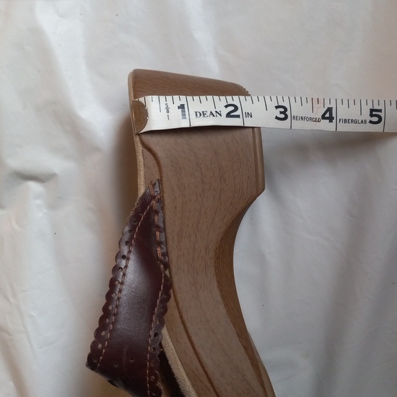 Dansko Wedge Sandals Brown Leather Slip On Wood Block Womens 40 - Picture 11 of 14